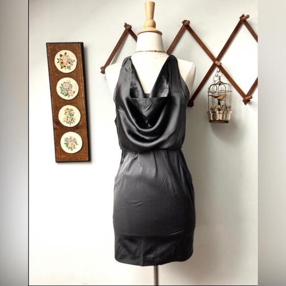 Shipley & Halmos Grey Draped Front Silk Halter Dress Size 2